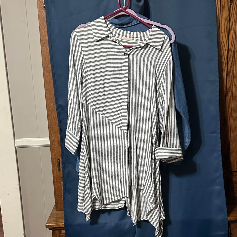 Soft Surroundings Black and White Striped Top